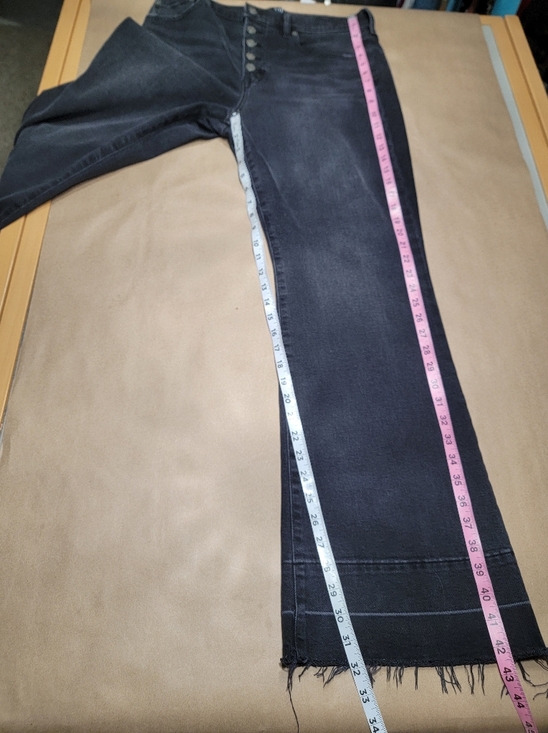 GAP Size 14/32 Washed Black Button Fly Flare Leg Jeans, Raw/Frayed Hem - Picture 13 of 15